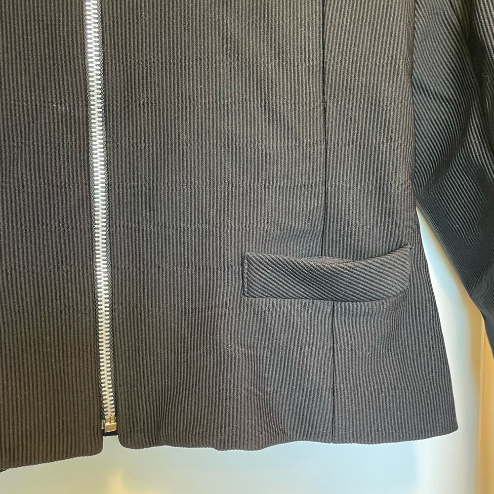 Jacket - Picture 3 of 5